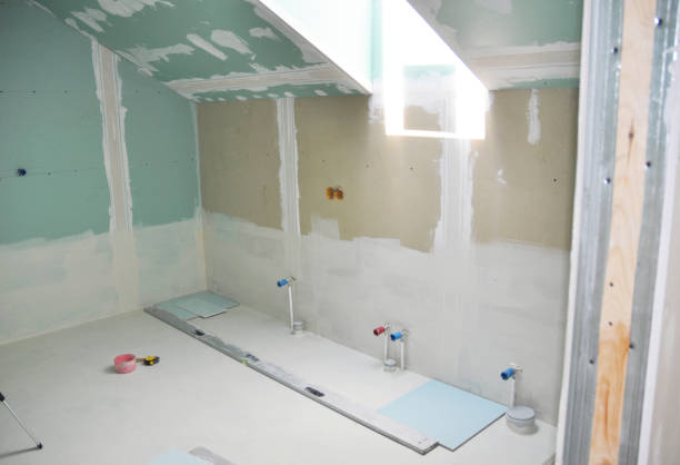 Wallpaper Removal and Painting in Del Mar, CA